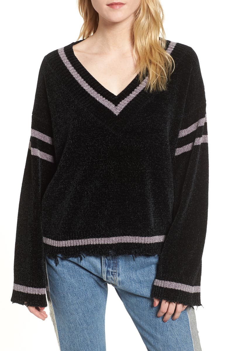 KENDALL + KYLIE Oversize V-Neck Sweater, Main, color, 