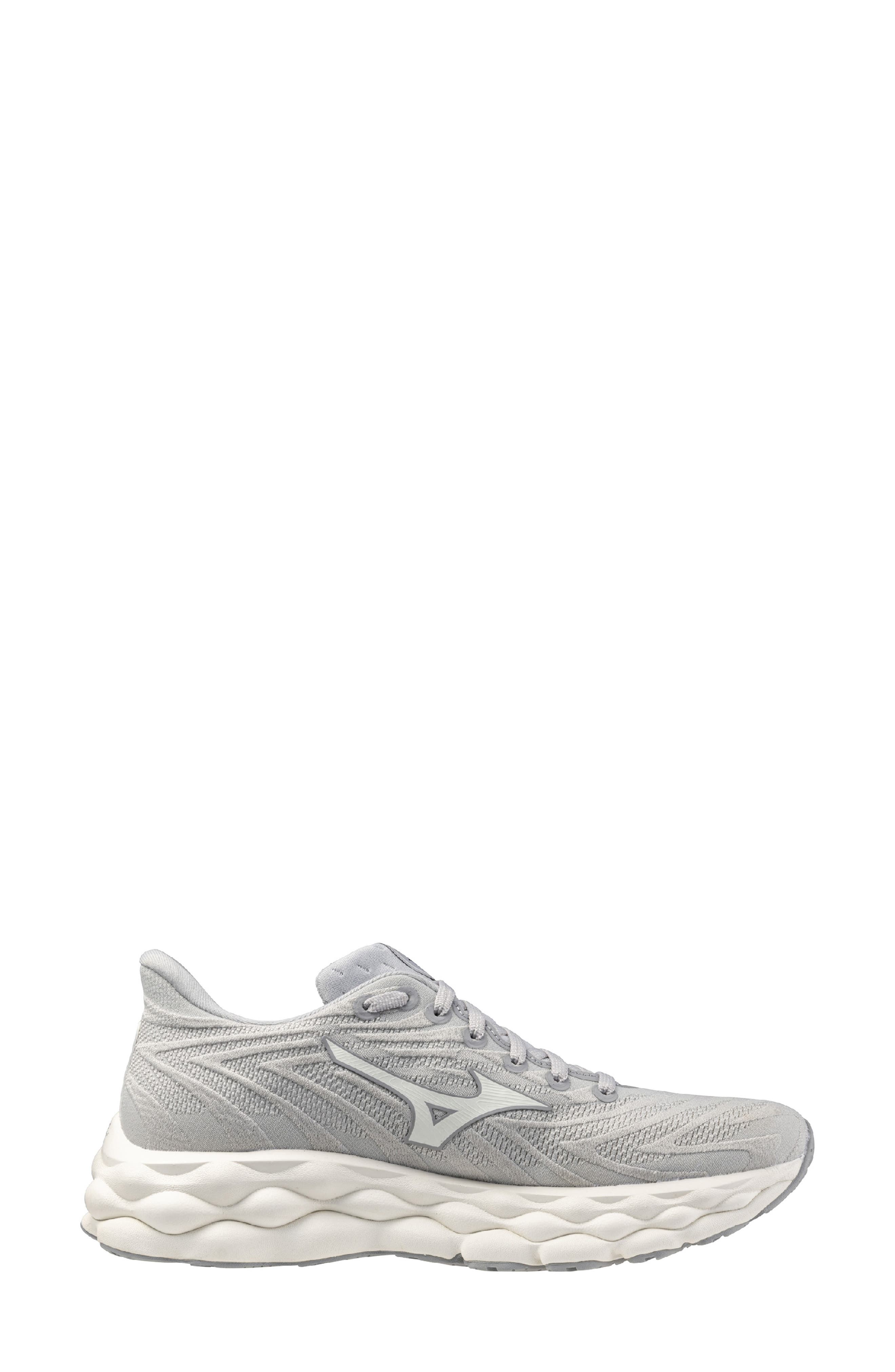Wave Sky 8 Running Shoe, Alternate, color, GREY