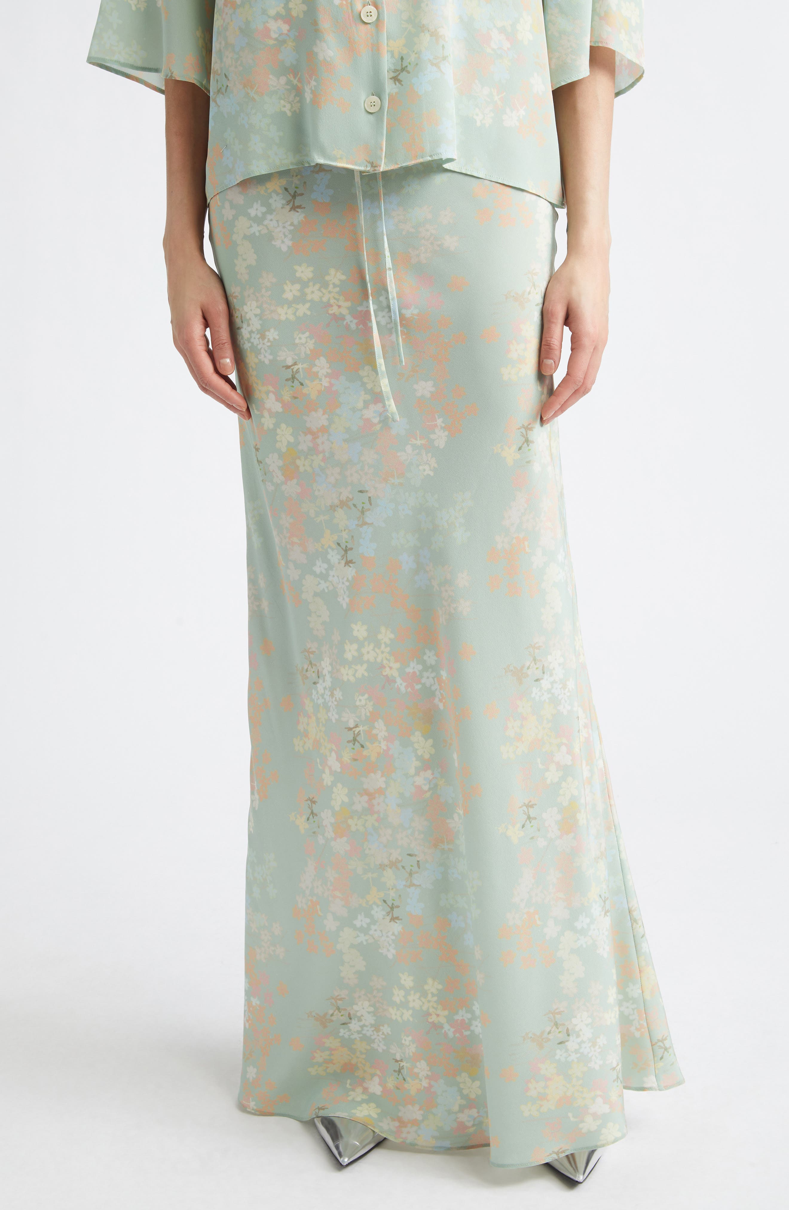 selected JASMIN - MINT
