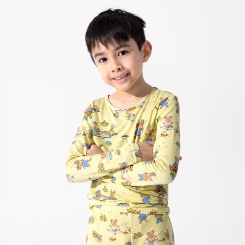 Bellabu Bear Kids' Teddy Bear Picnic Set Of 2 Piece Pajamas In Green
