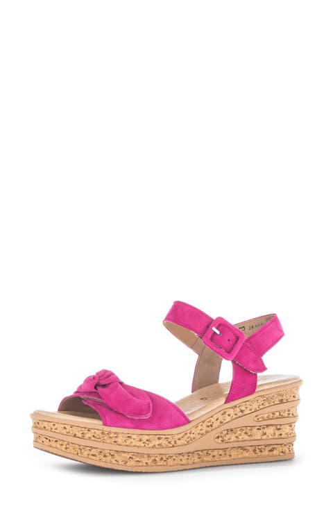 44.653 Platform Wedge Sandal (Women)