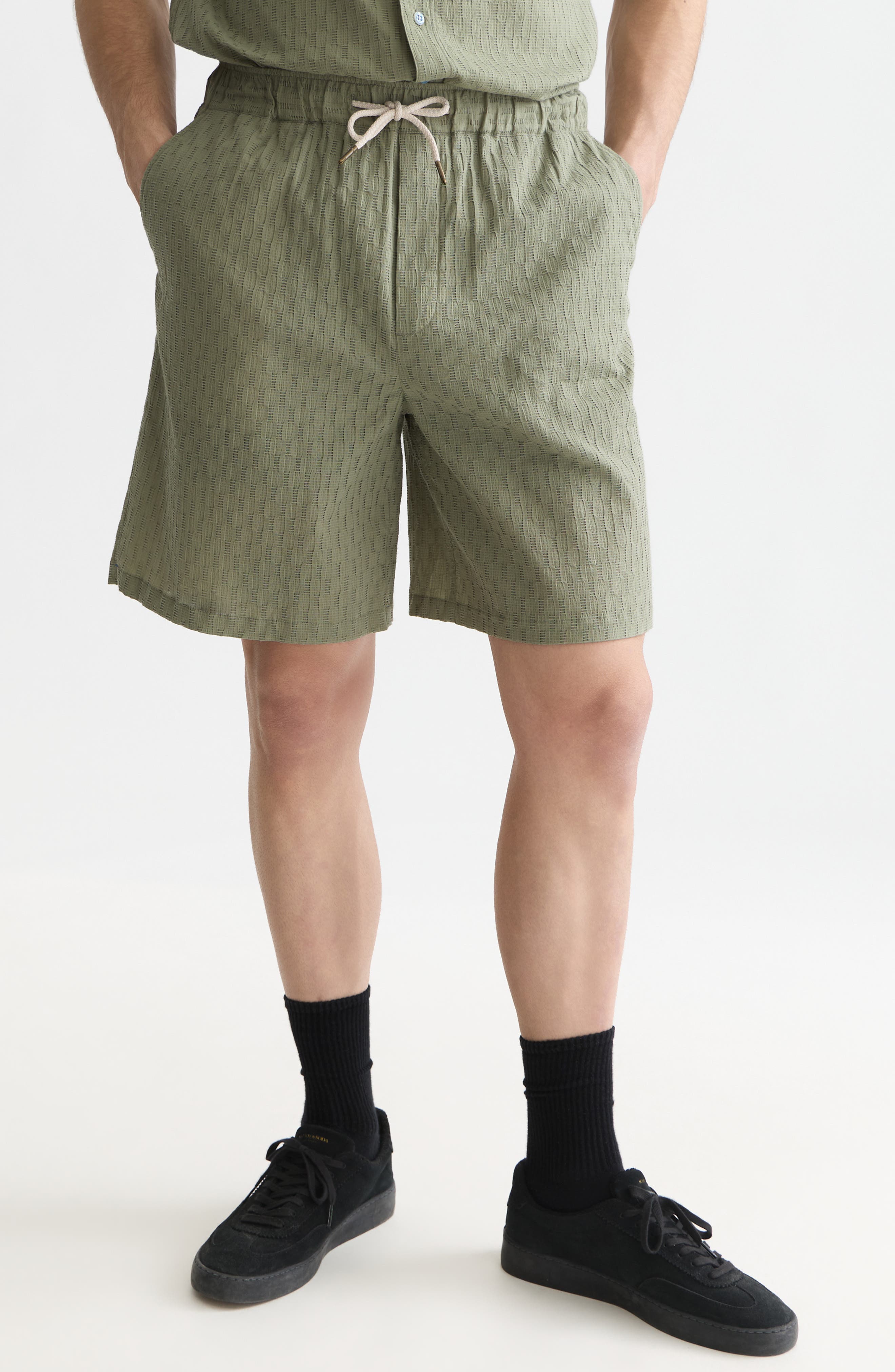selected OIL GREEN
