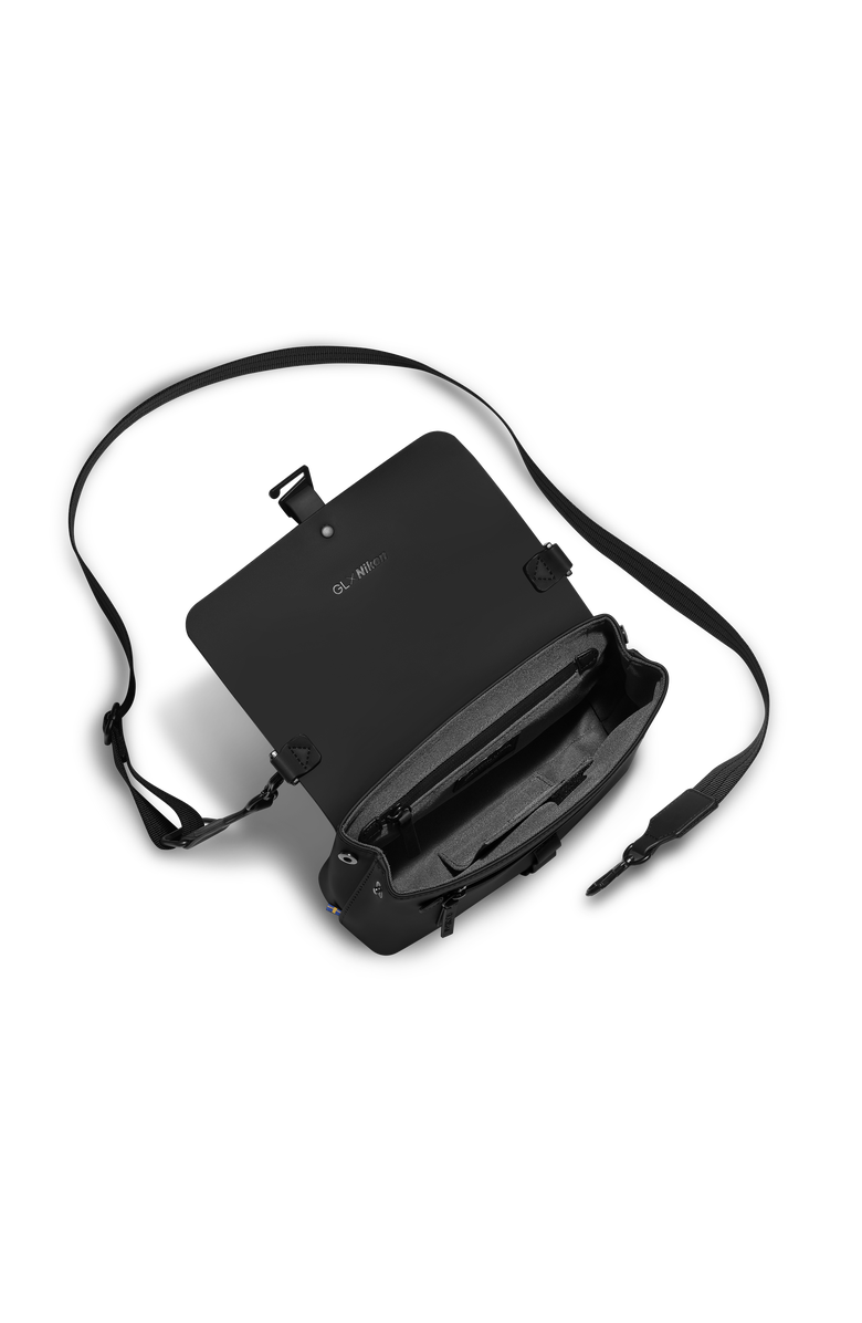 Gaston Luga GL X Nikon Crossbody, Alternate, color, Black