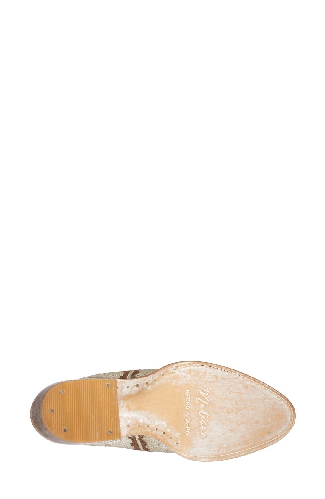 'Walter' Mule, Alternate, color, WHITE