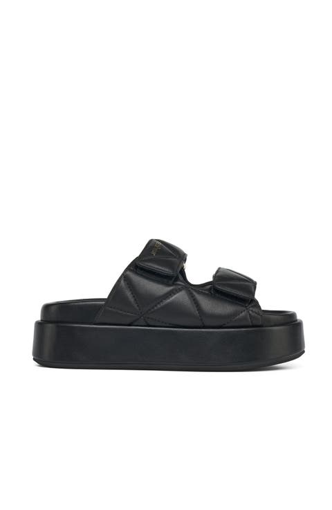 Yvonne Sandal
