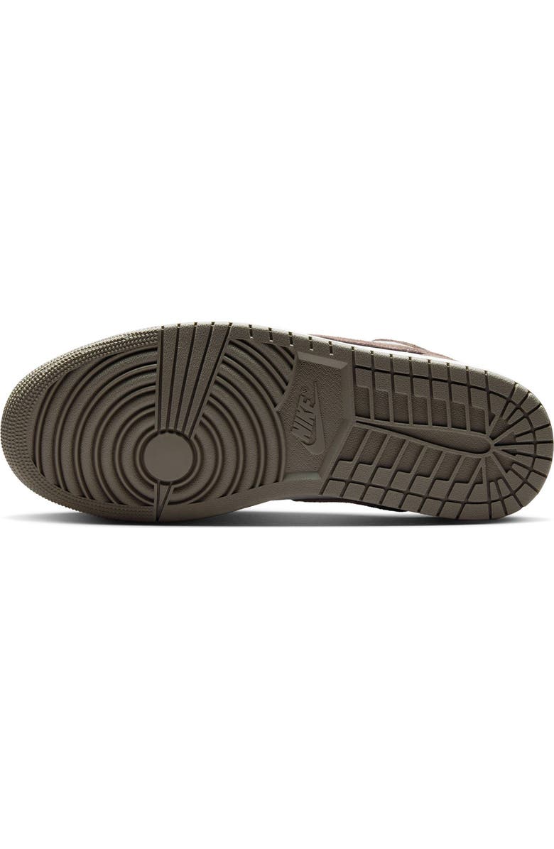 Jordan Air Jordan 1 Low Basketball Sneaker, Alternate, color, 046 Olvgry/Engstn