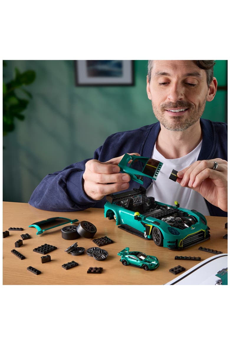 Kids' '24 Aston Martin Vantage GT3 Brick Shop Building Set, Alternate, color, GREEN