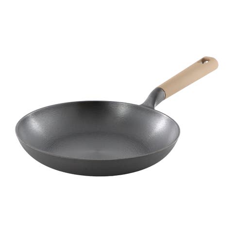 9.5 Inch Cast Iron Skillet w/ Bakelite Handle in Black