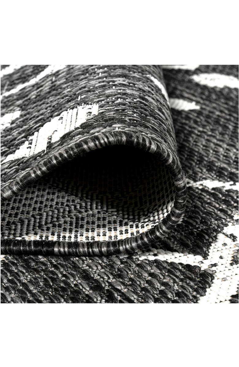 JONATHAN Y Nokat Bohemian Indoor/Outdoor Area Rug, Alternate, color, Black/Ivory
