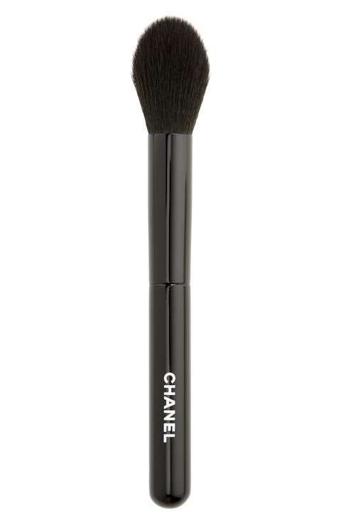 LES PINCEAUX DE CHANEL Precision Powder Brush N°107