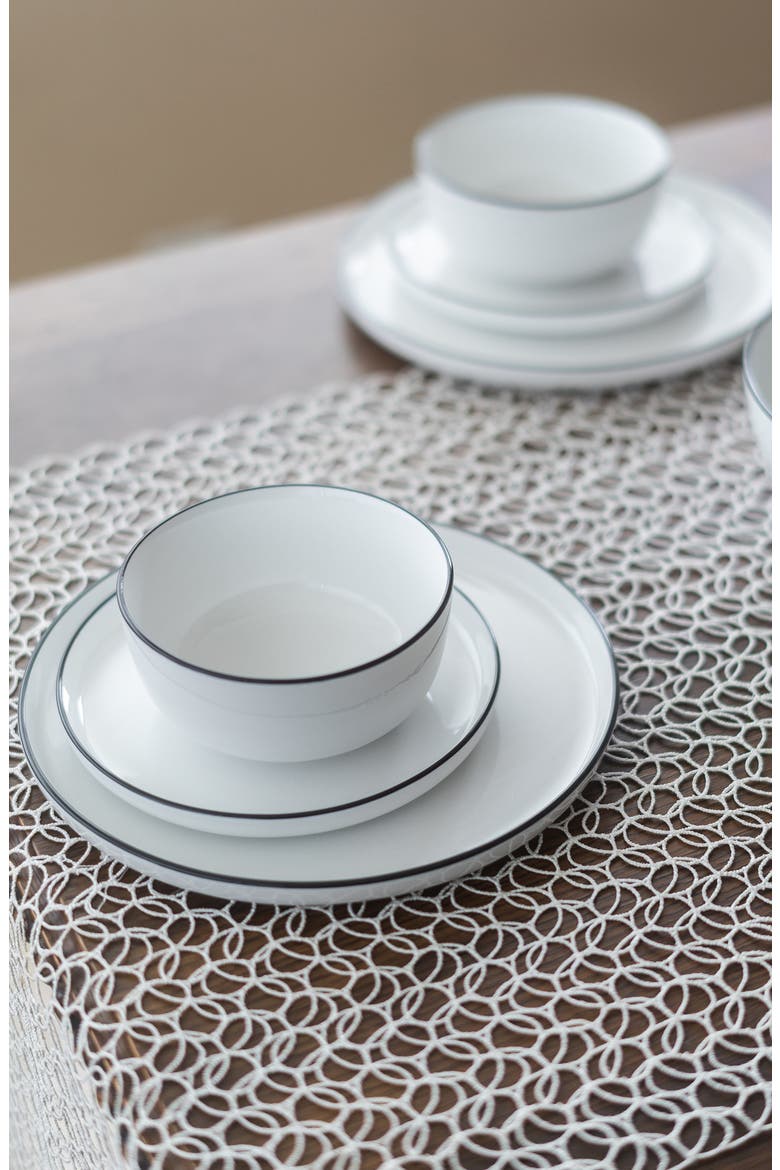 Set of 4 Silhouette Porcelain Soup/Cereal Bowls, Alternate, color, WHITE W/BLACK