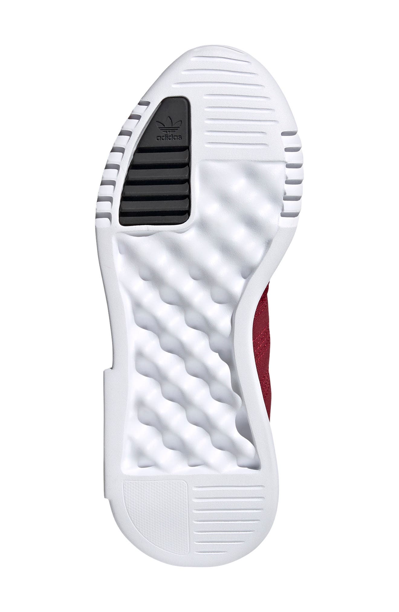 adidas Earth Runner Primeblue Sneaker, Alternate, color, 