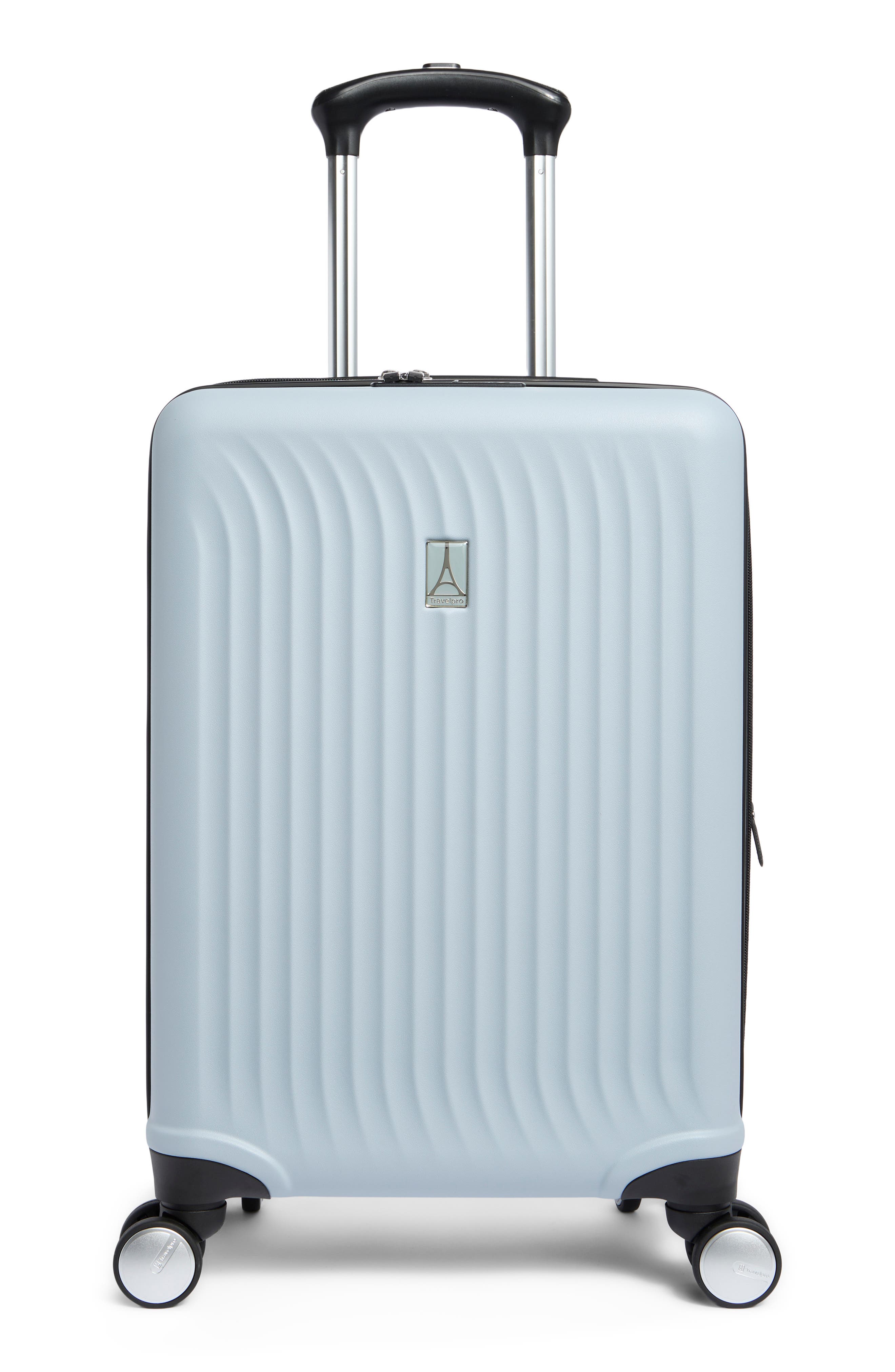 FlightPro 20-Inch Expandable Hardside Spinner Suitcase
