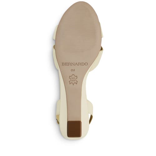 BERNARDO FOOTWEAR BERNARDO FOOTWEAR GARCEL DEMI-WEDGE SANDAL