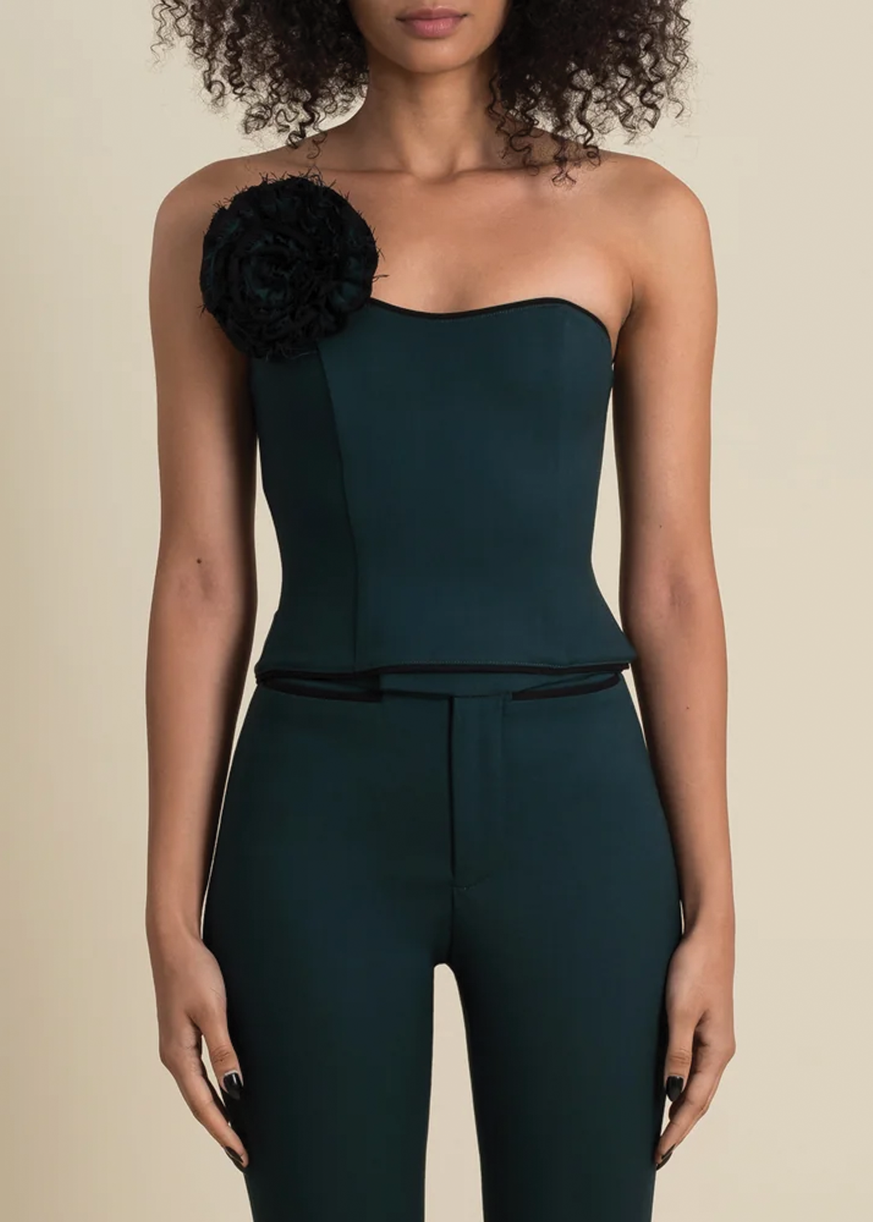 Contessa Mills Helix Form-Fitting Stretch Wool Top in Emerald & Black 
