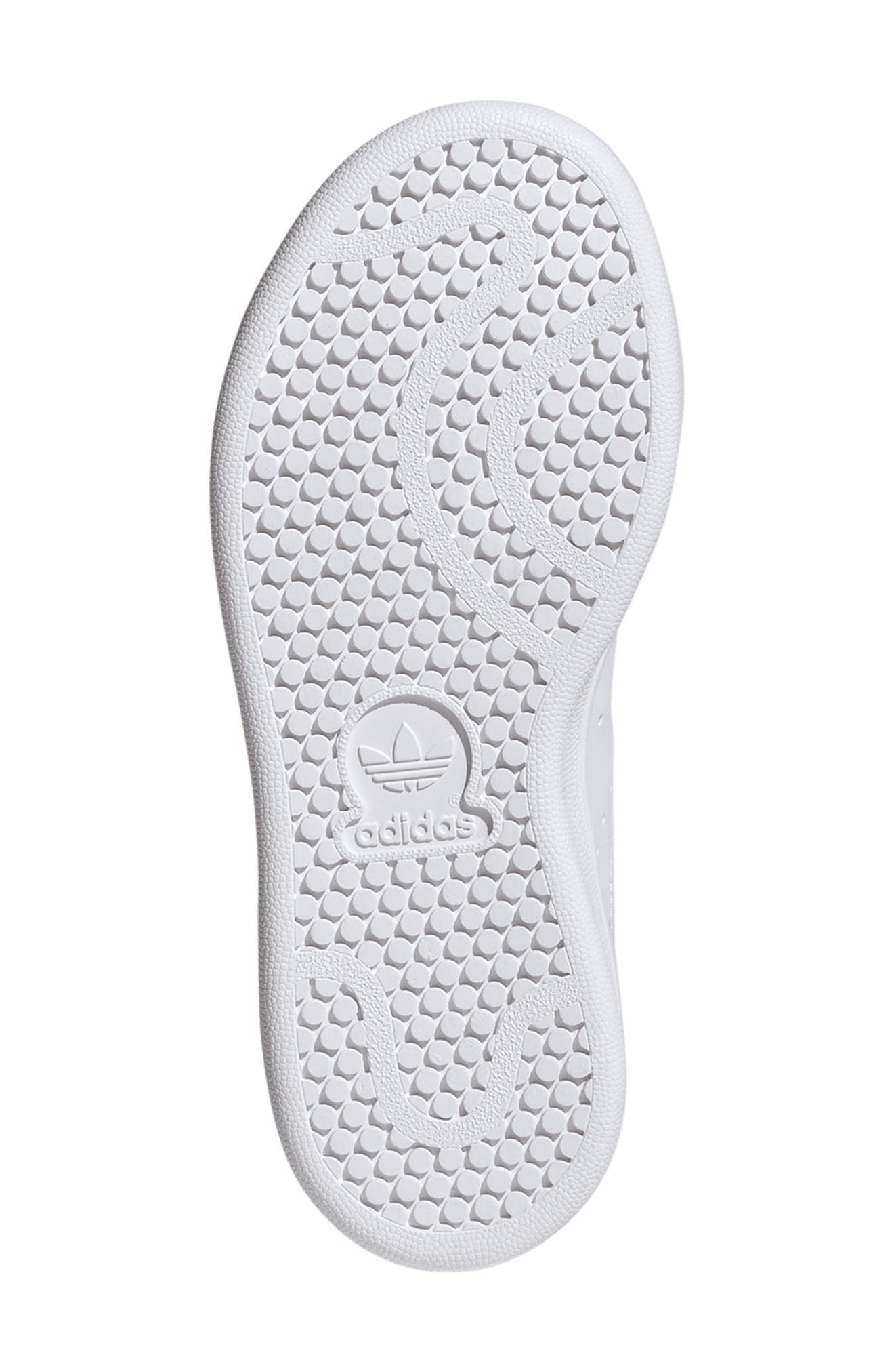 adidas Kids' Stan Smith Comfort Closure Sneaker, Alternate, color, 