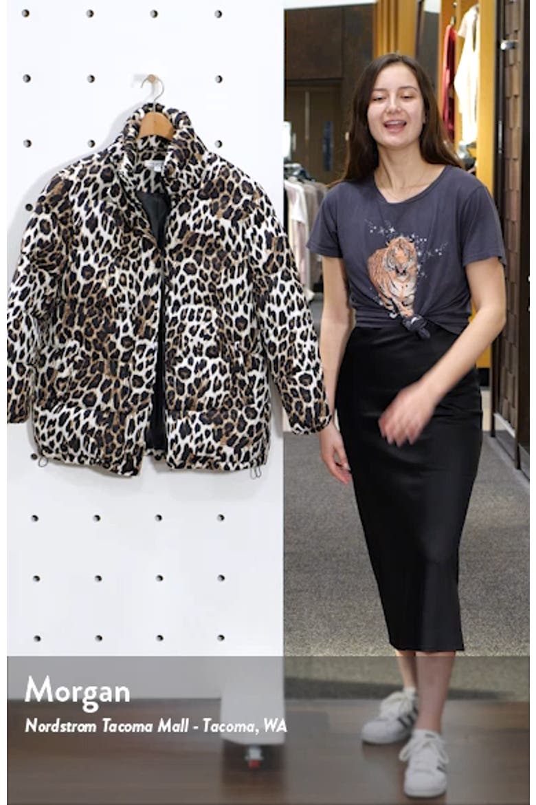 Stand Collar Water Resistant Leopard Print Puffer Coat video