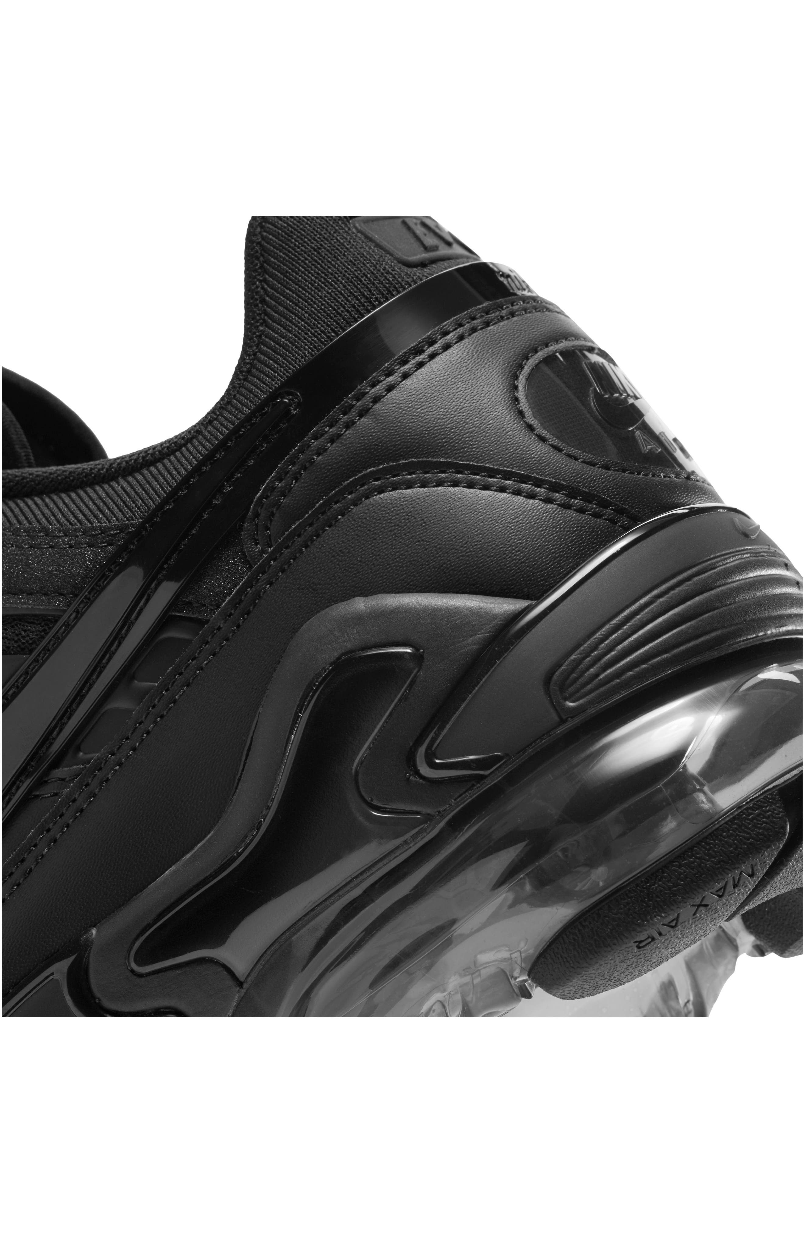 Nike Air VaporMax Evo Sneaker, Alternate, color, 