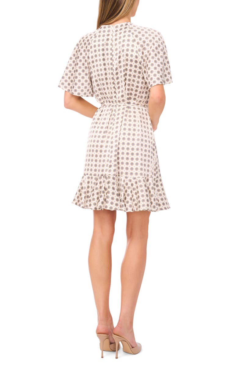 CeCe Medallion Print Short Sleeve Dress, Alternate, color, New Ivory
