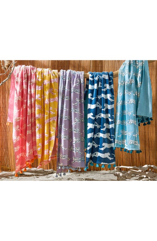Matouk Schumacher Leaping Leopard Beach Towel In Lilac