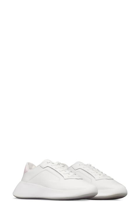 Toro Classic Sneaker (Women)