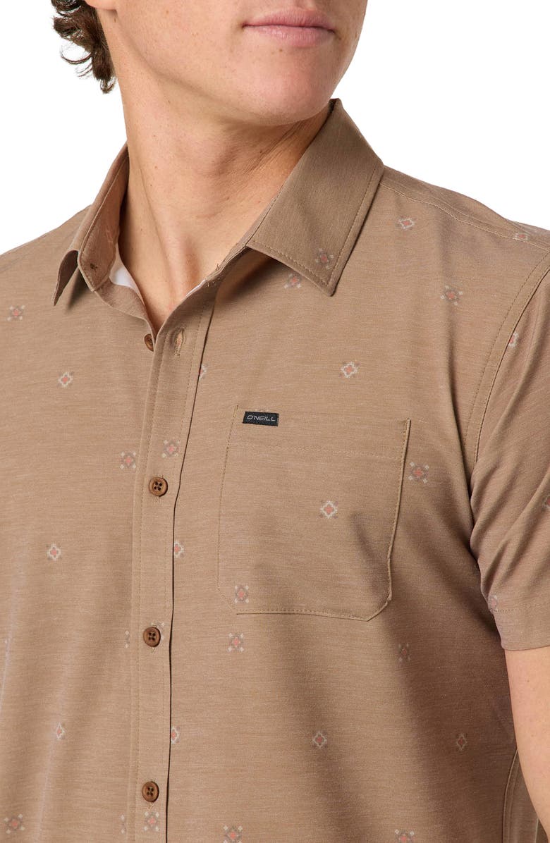 O'Neill Standard Fit TRVLR Traverse Performance Short Sleeve Button-Up Shirt, Alternate, color, Dark Khaki