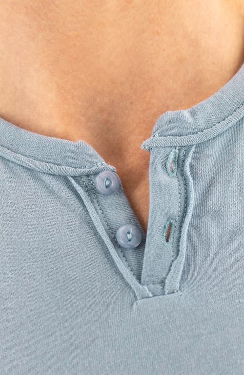 Devil-dog Dungarees Short Sleeve Henley In Dusty Blue