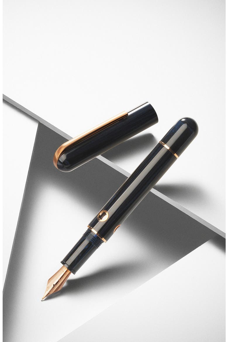 Nautilus Maylandia Blue Ebonite Fountain Pen, Alternate, color, Blue Medium