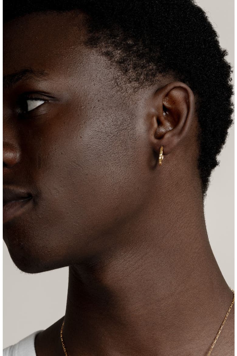 Men's Medium Hammered Nomad Huggie Hoops, Alternate, color, Yellow Gold Vermeil