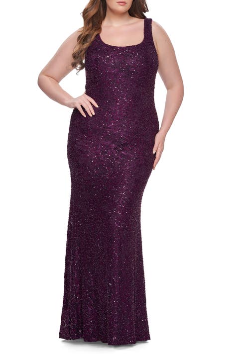 Beaded Lace Plus Size Fitted Dress with Square Neckline