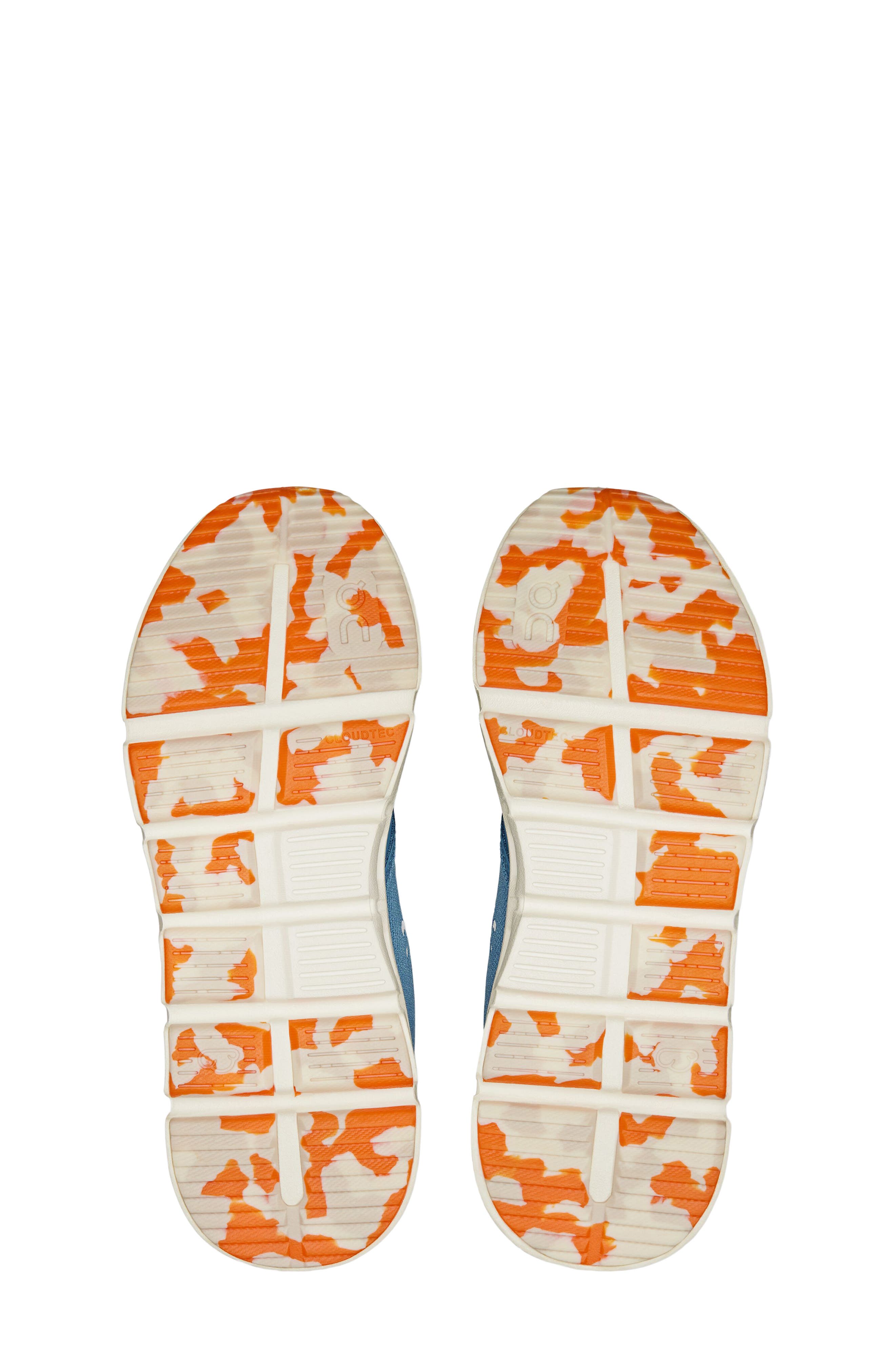 On Kids' Cloud Play Running Sneaker, Alternate, color, Dust/ Dew