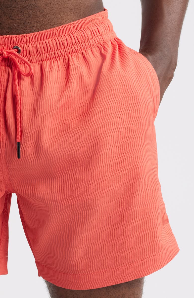 Chubbies The Sunset Sorbets 5.5-Inch Textured Swim Trunks, Alternate, color, Coral