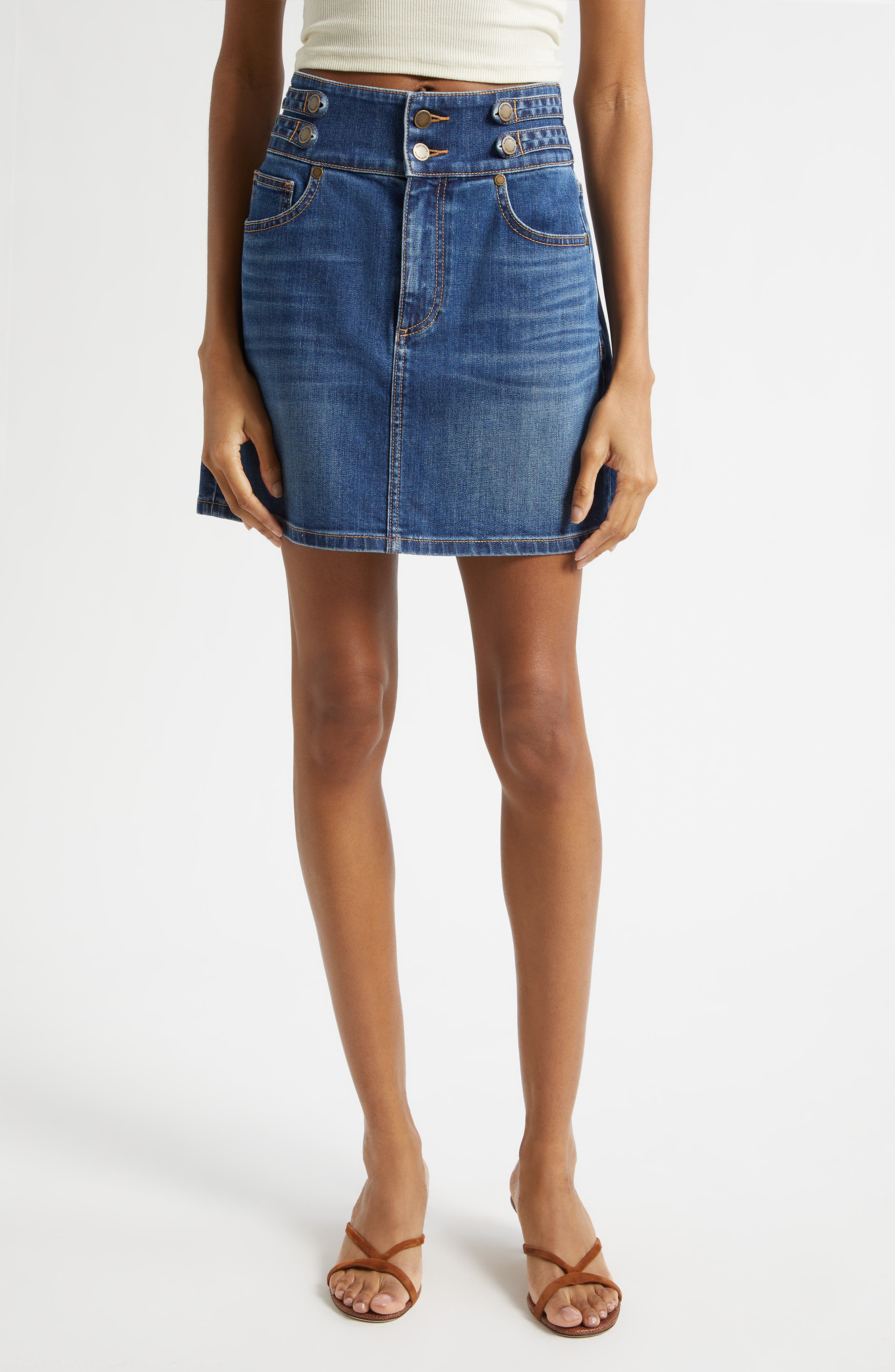 selected MEDIUM WASH