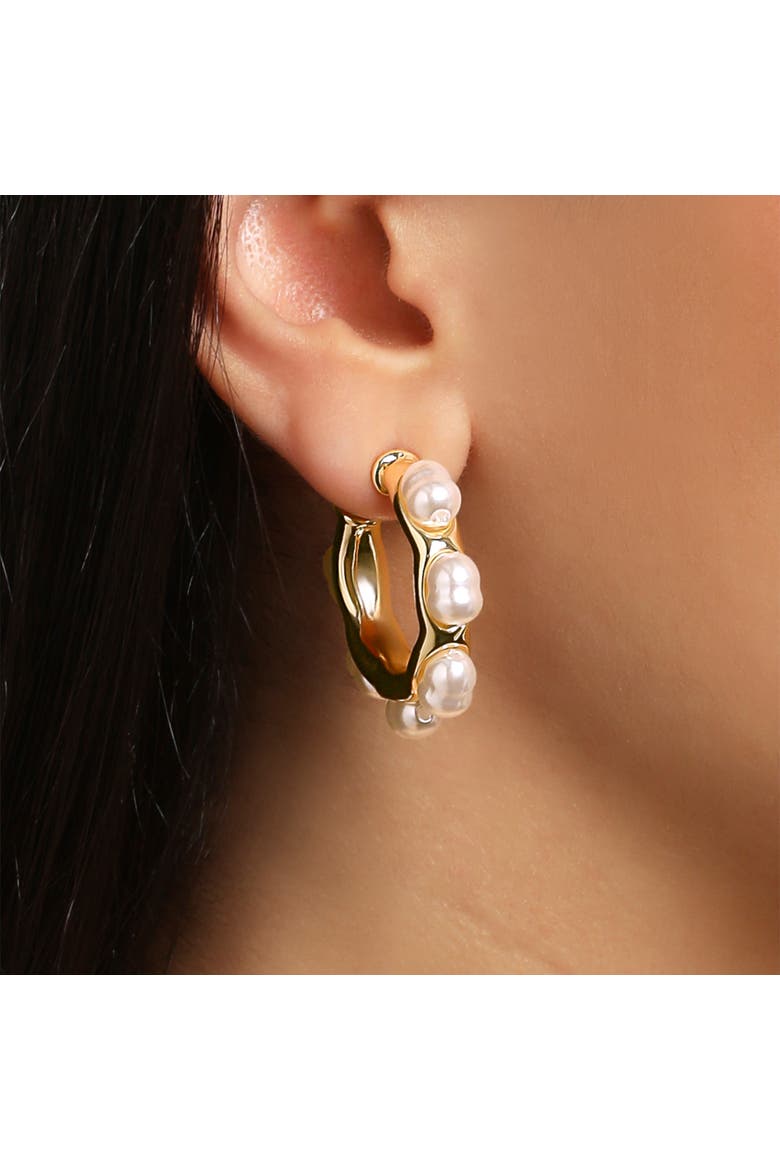 Pearl Hoop Earrings, Alternate, color, Gold