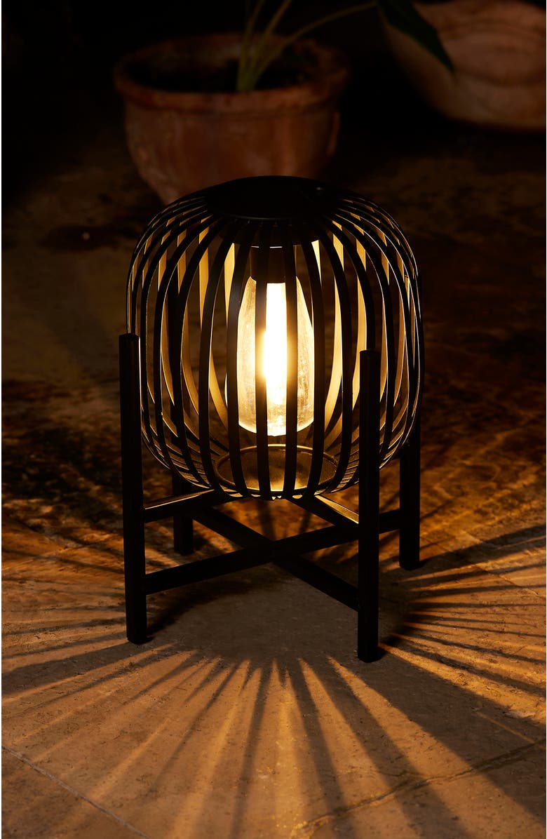 Glitzhome Metal Woven Edison Bulb Solar Powered Outdoor Lantern with Stand, Alternate, color, Black