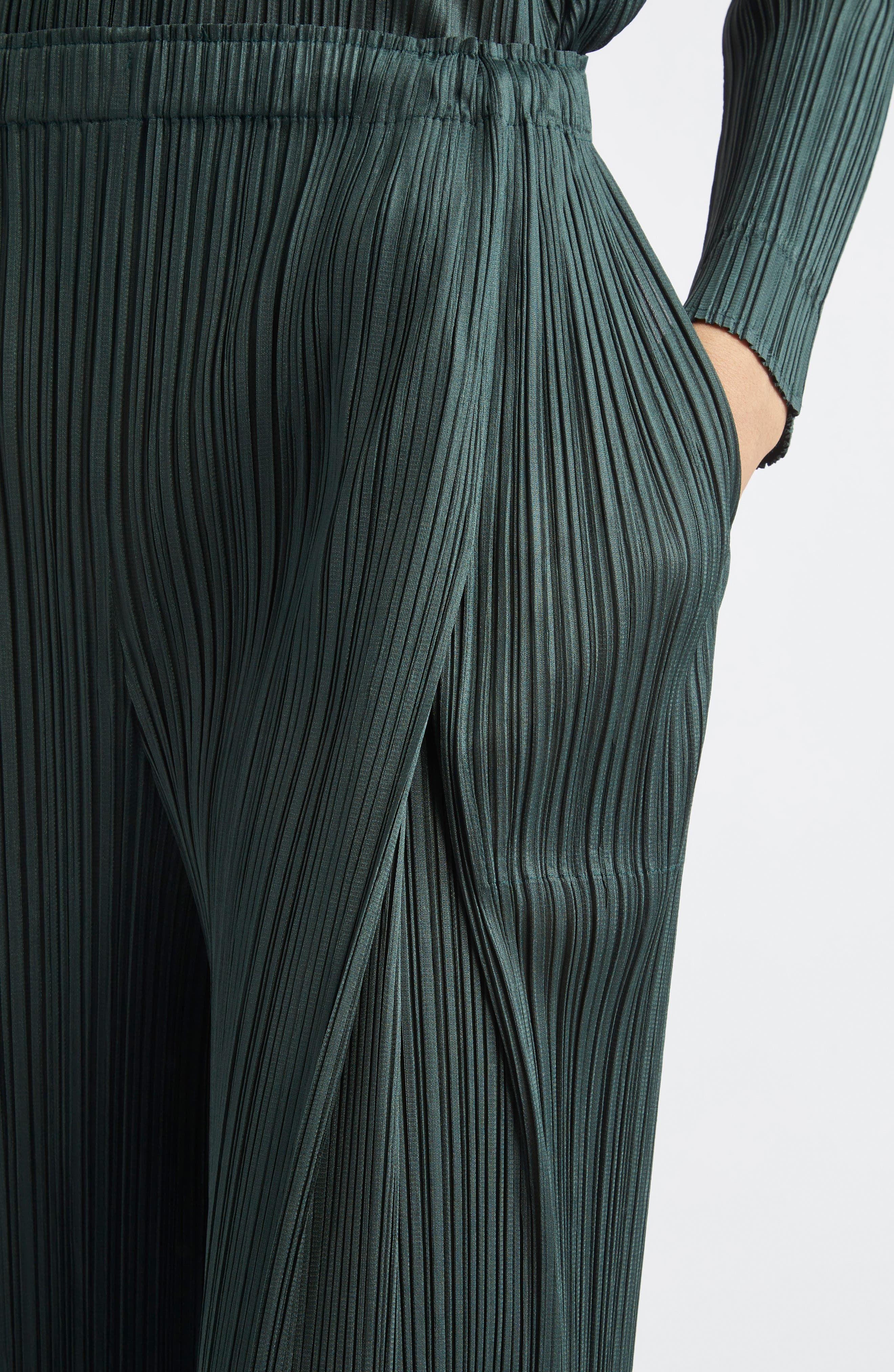 Monthly Colors December Pleated Crop Wide Leg Pants (Women