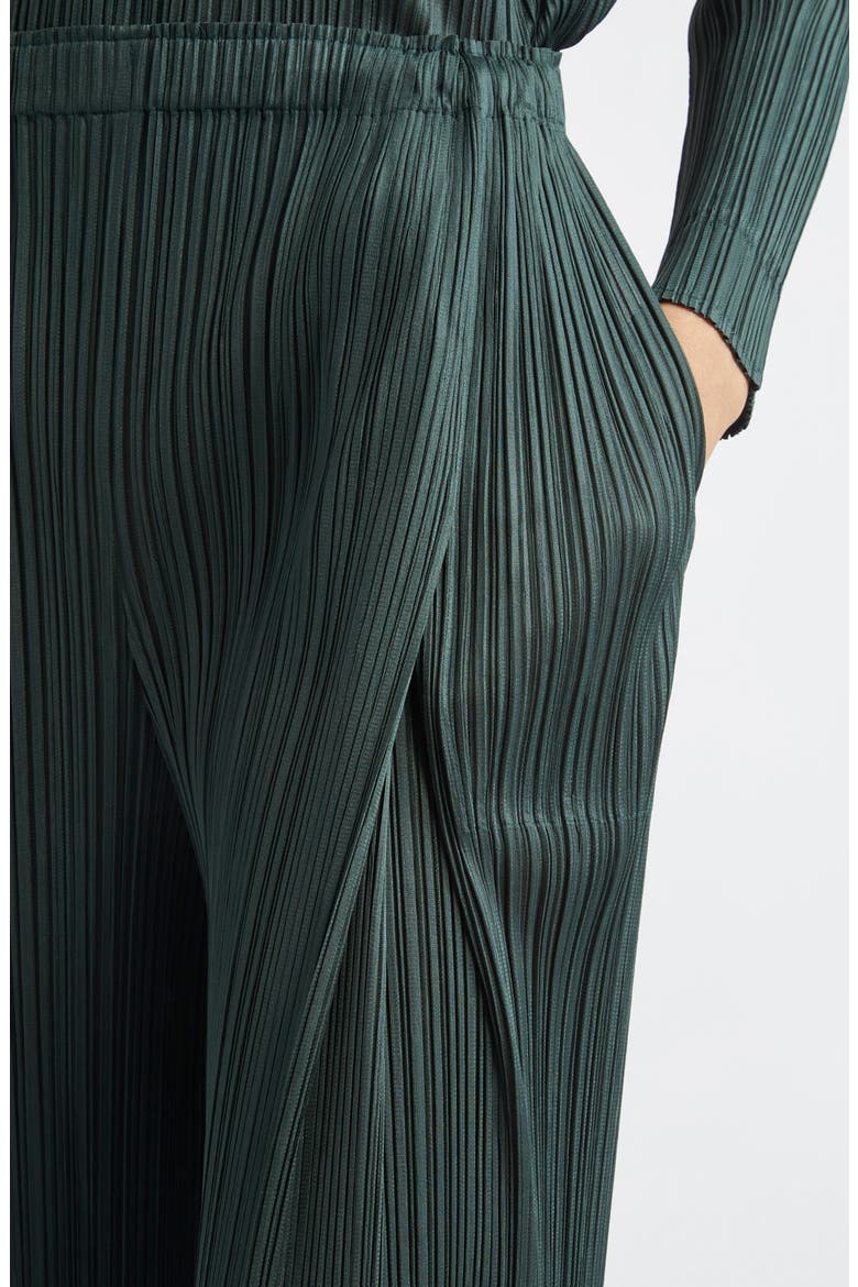 Monthly Colors December Pleated Crop Wide Leg Pants (Women