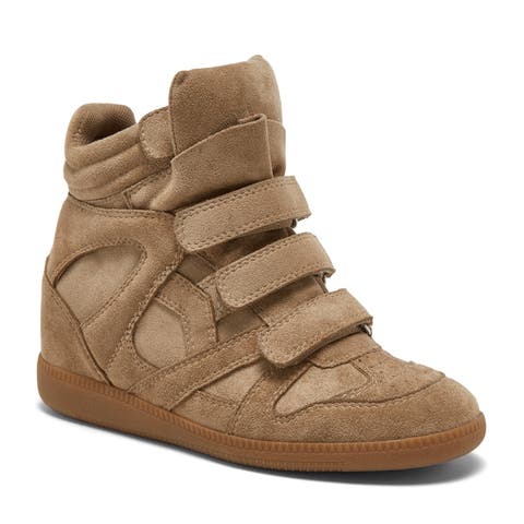Sara Sneaker