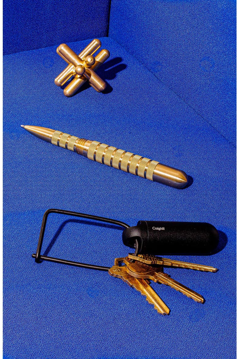 Key Capsule, Alternate, color, BLACK