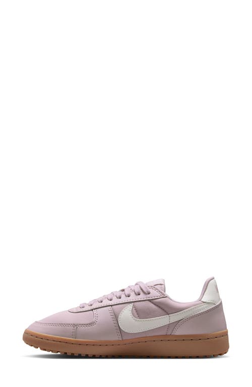 Nike Field General Sneaker