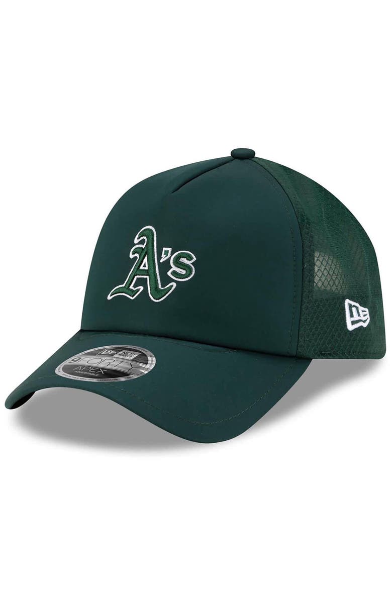 New Era Men's New Era Green Athletics 2026 Batting Practice Apex 9FORTY Adjustable Trucker Hat, Main, color, Green