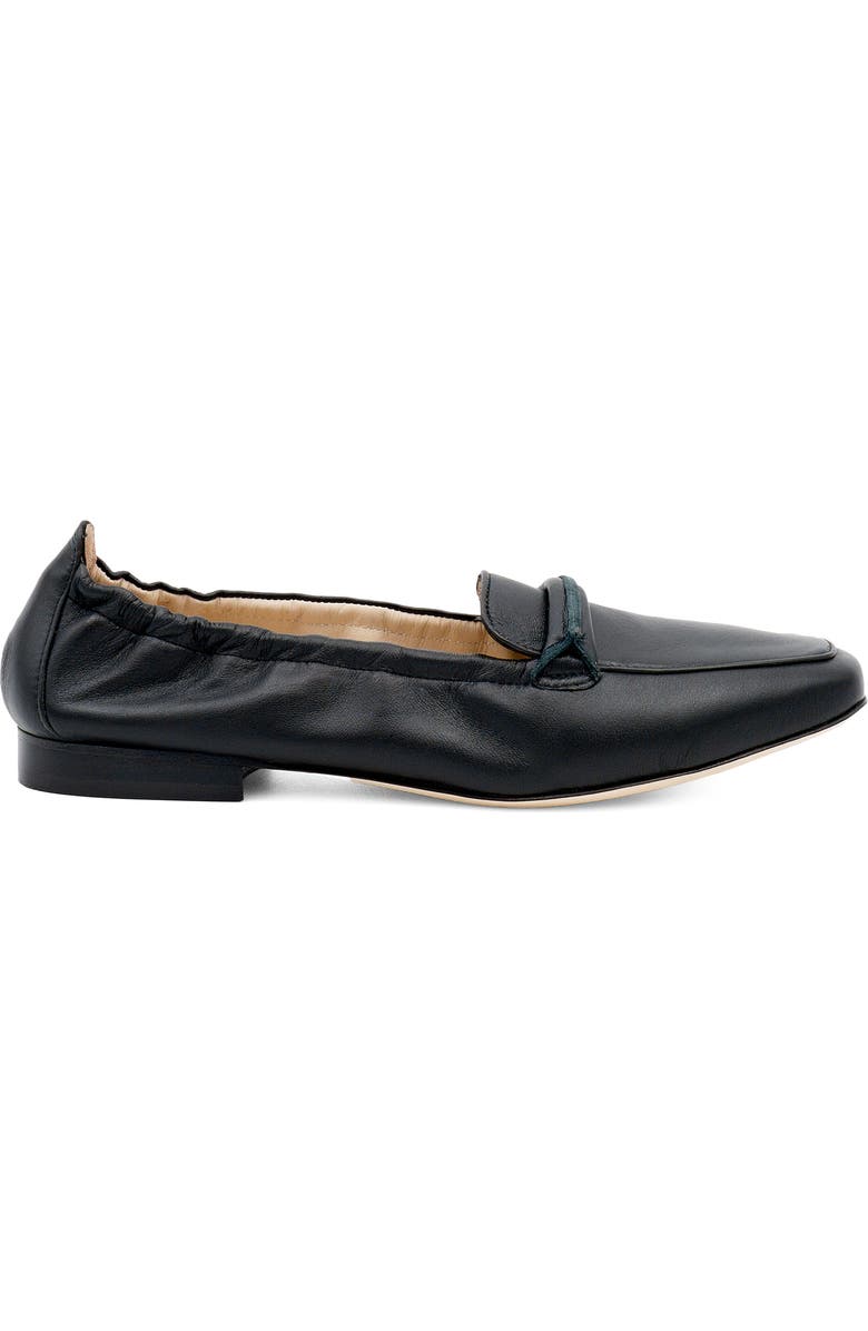 Amalfi by Rangoni Gabina Loafer, Alternate, color, Black Etoile