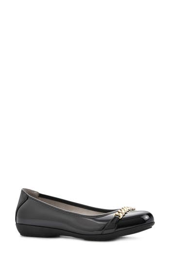 Cliffs By White Mountain White Mountain Charmed Flat