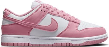 Dunk Low Next Nature Sneaker