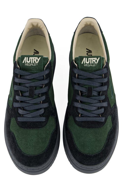 Autry Medalist Low Sneakers In Multi