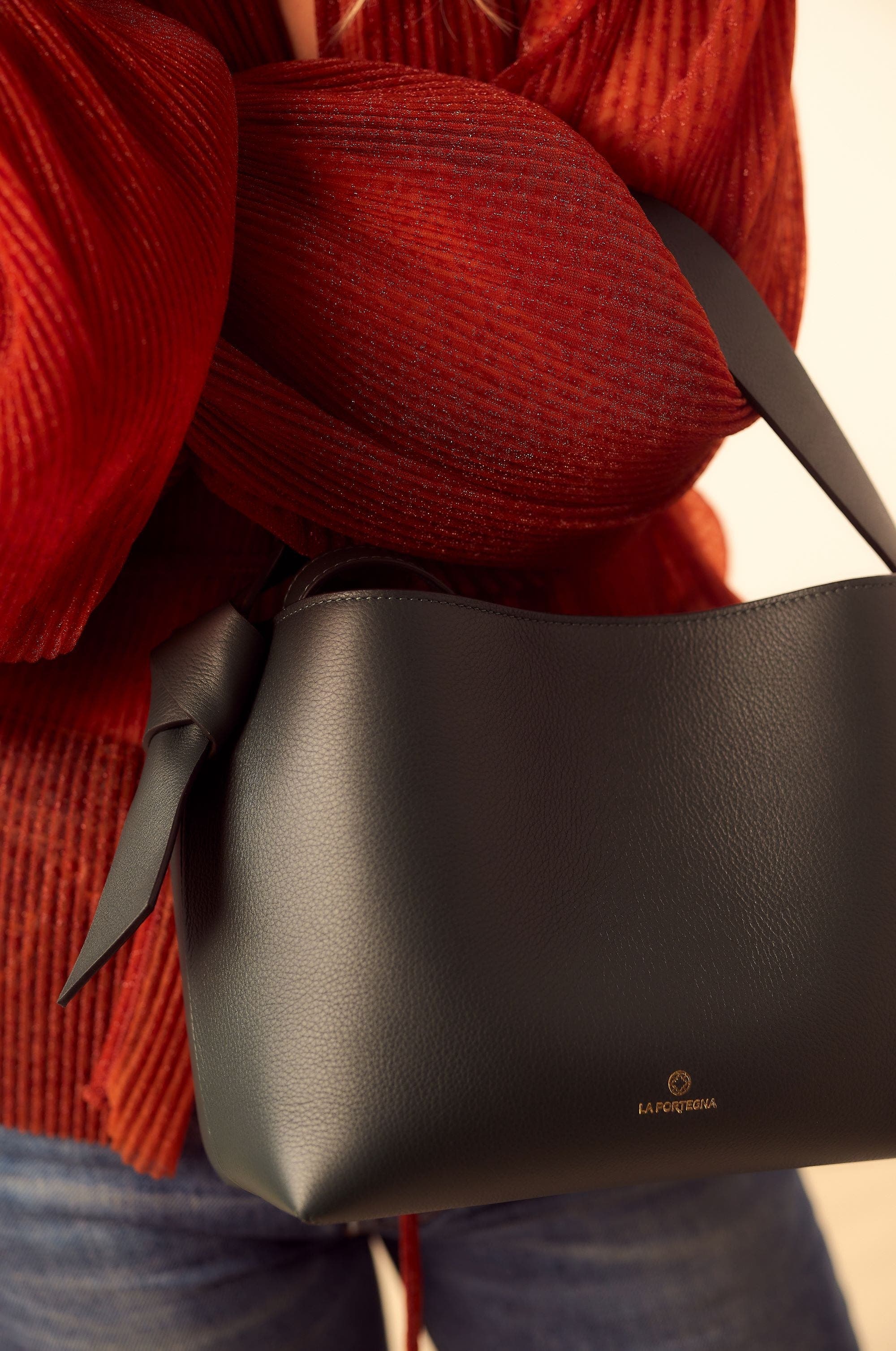 LA PORTEGNA Paulita Forest Crossbody Bag Lightness, Alternate, color, Black