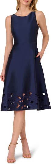 【海外限定】AdriannaPapell ドレス☆Blue Taffeta Cutwork Dres Amazon.com: Adrianna Papell Women's Ruffle Jacquard Dress