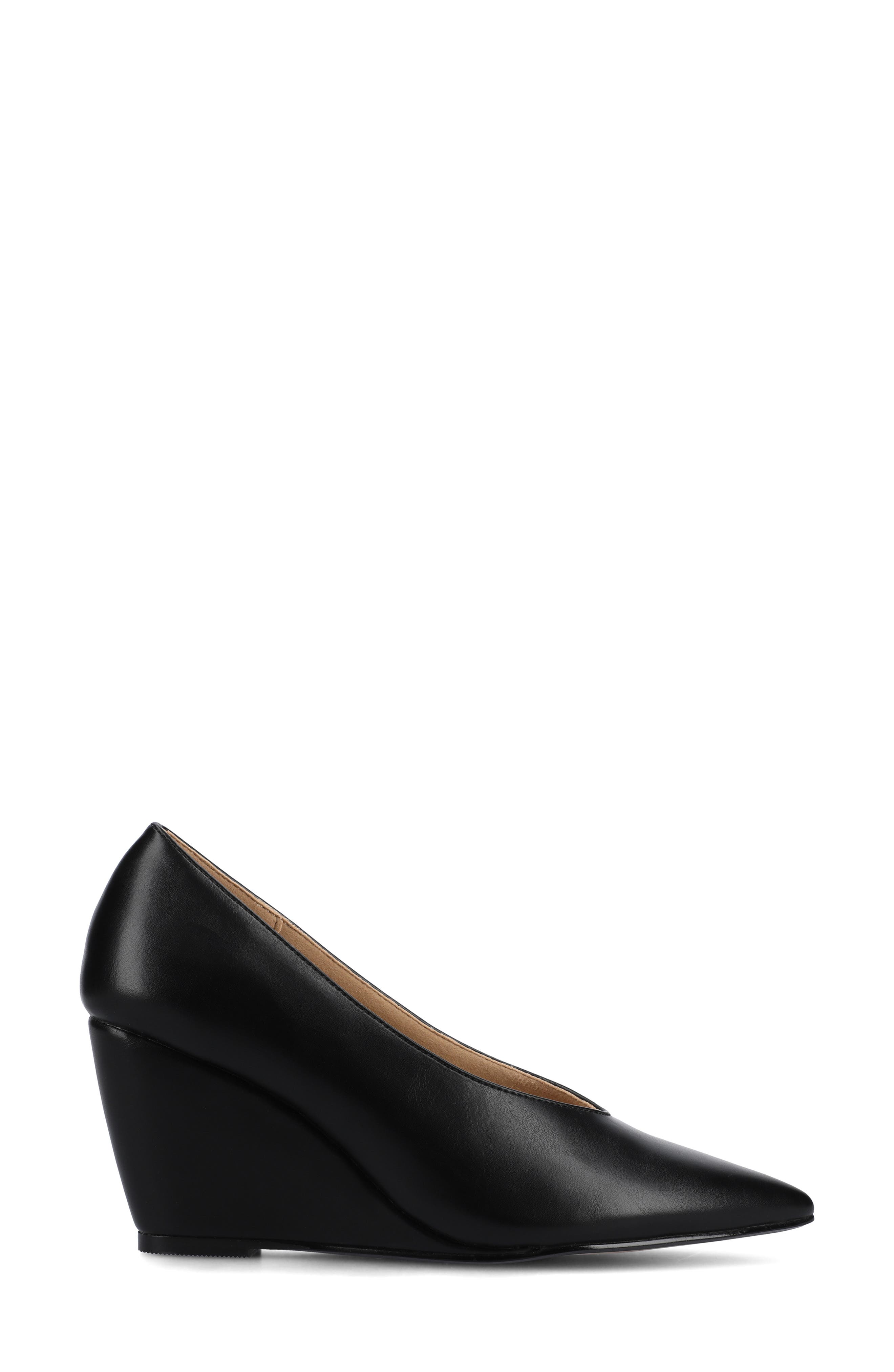 Journee Collection Danika Pointed Toe Pump, Alternate, color, Black