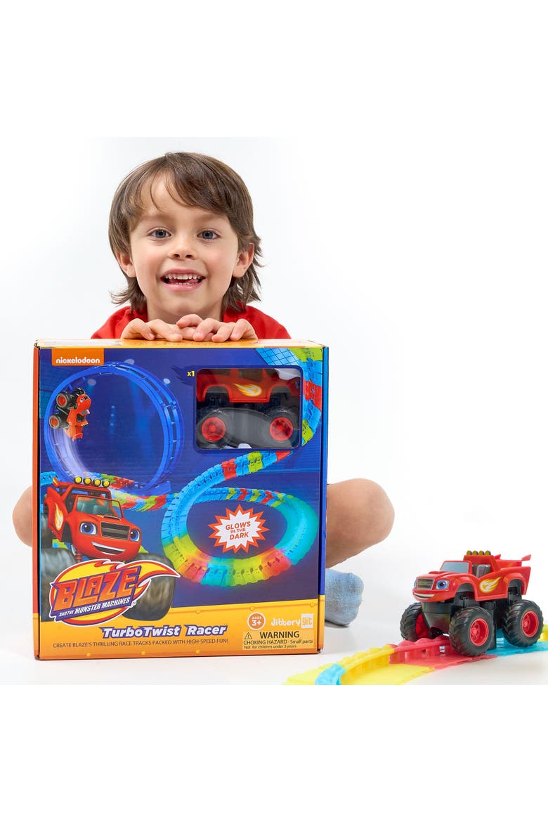 Blaze-108-Gid-Track, Alternate, color, Multi Color