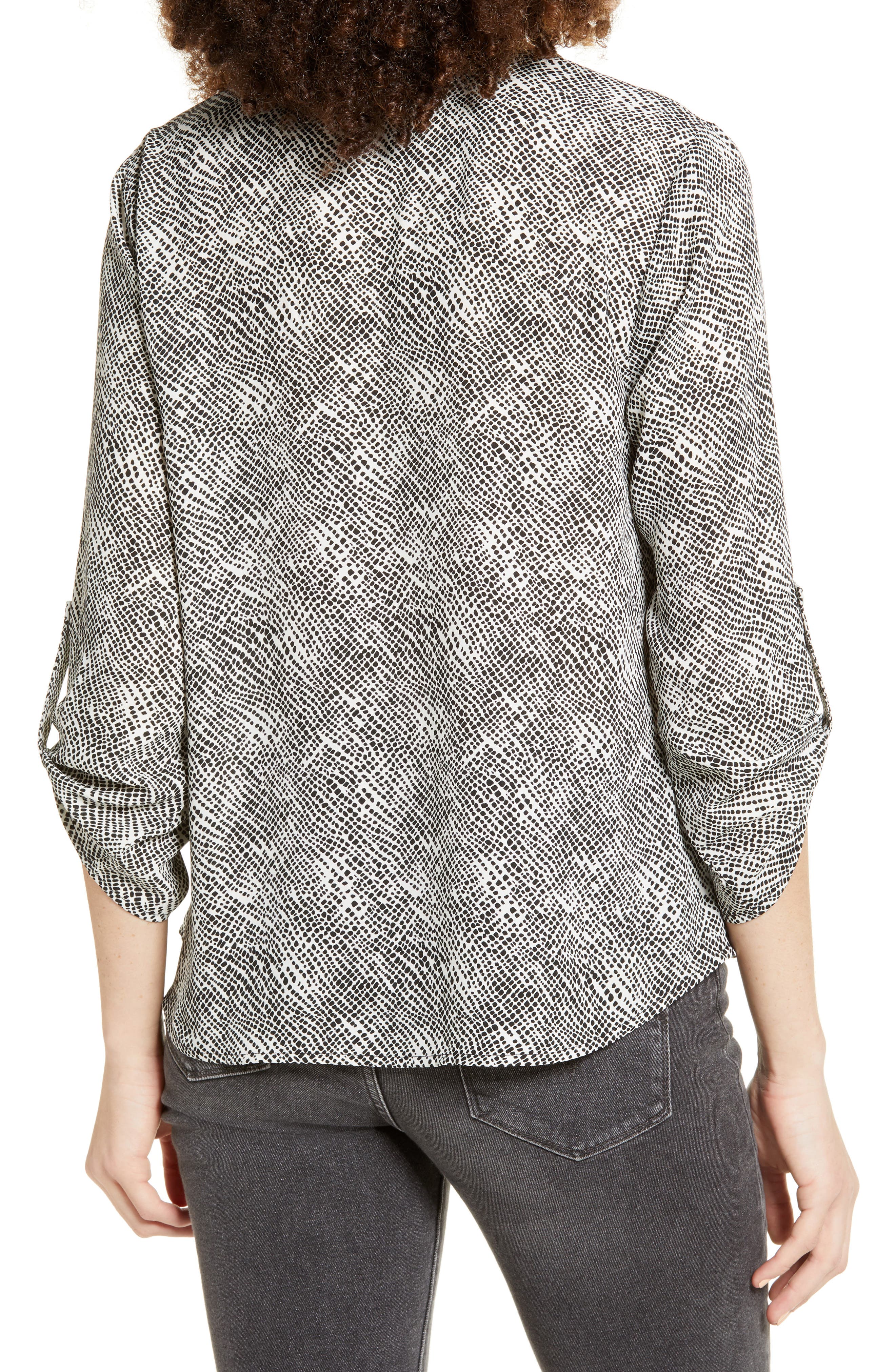 All in Favor Twist Hem Top (Women) | Nordstromrack